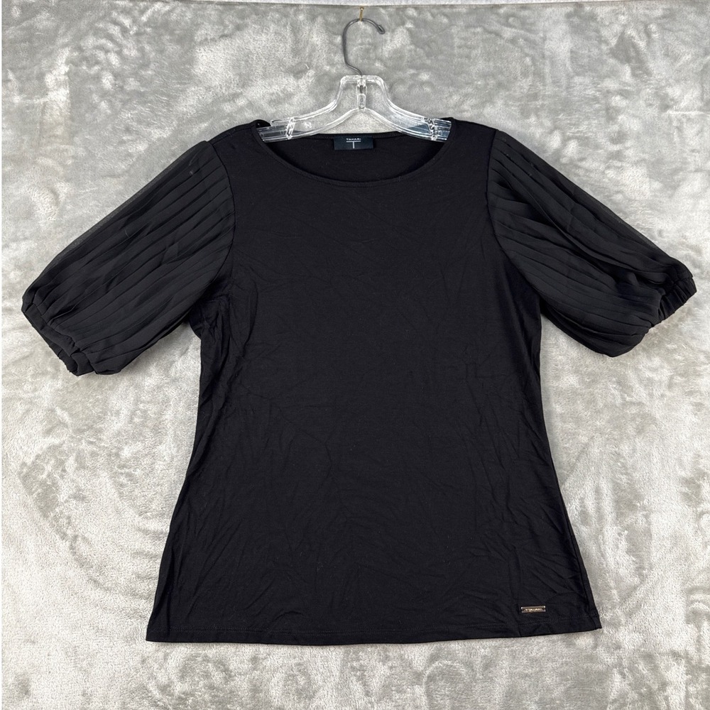 Tahari Top Womens Large Short Pleated Puff Sleeve Black Logo EUC